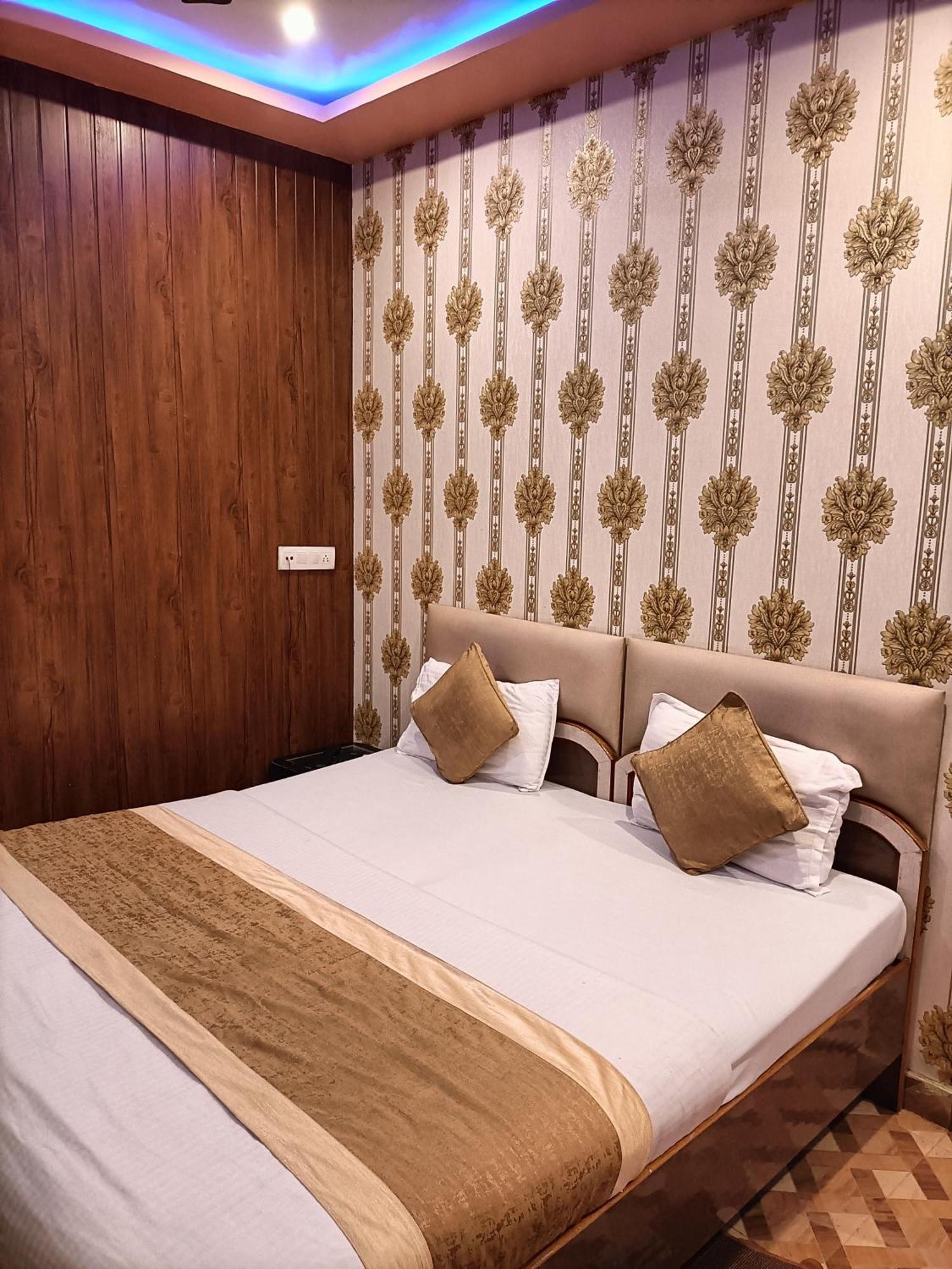 Picasso Prime Location Hotel
