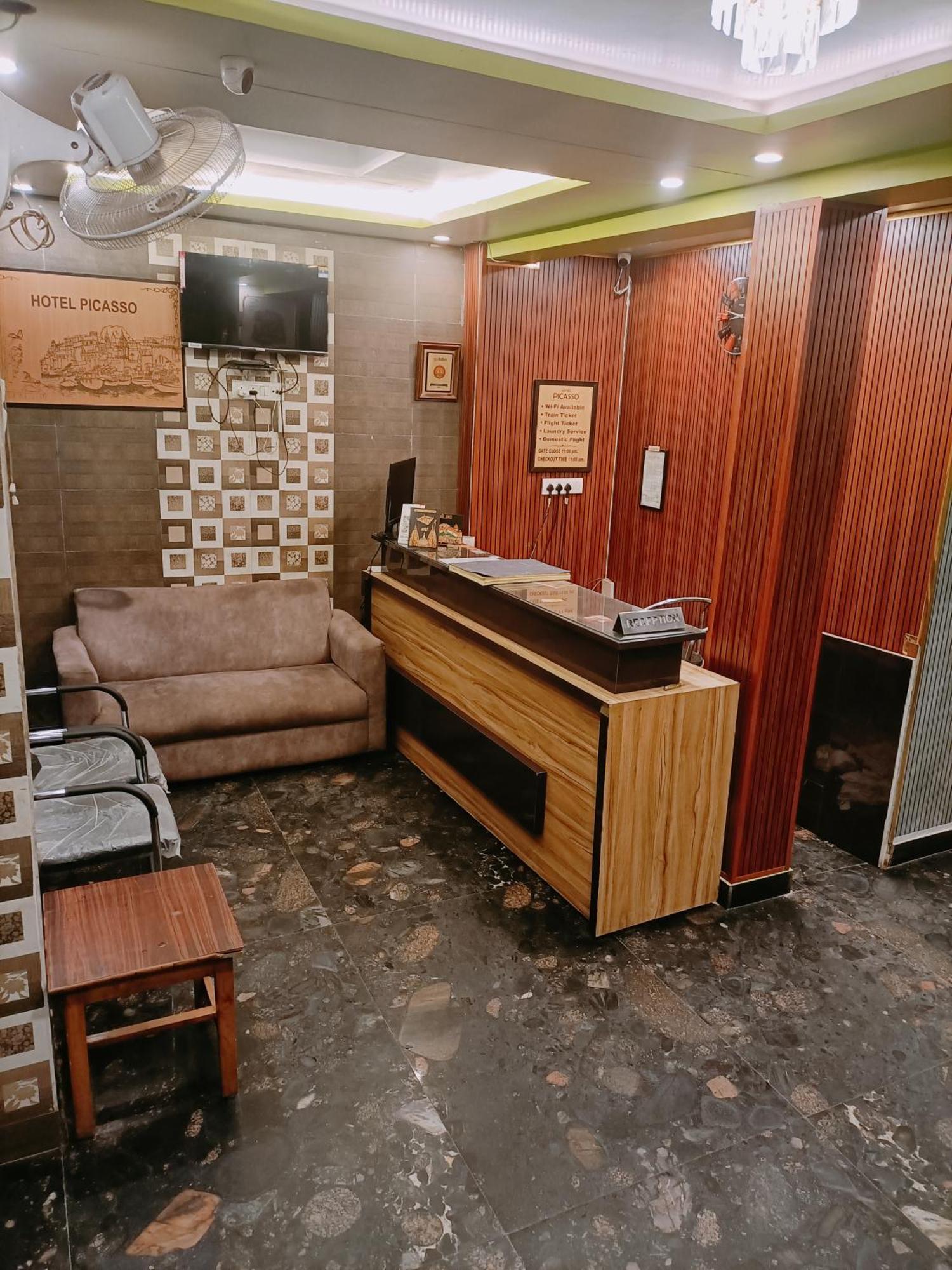 Picasso Prime Location 2*