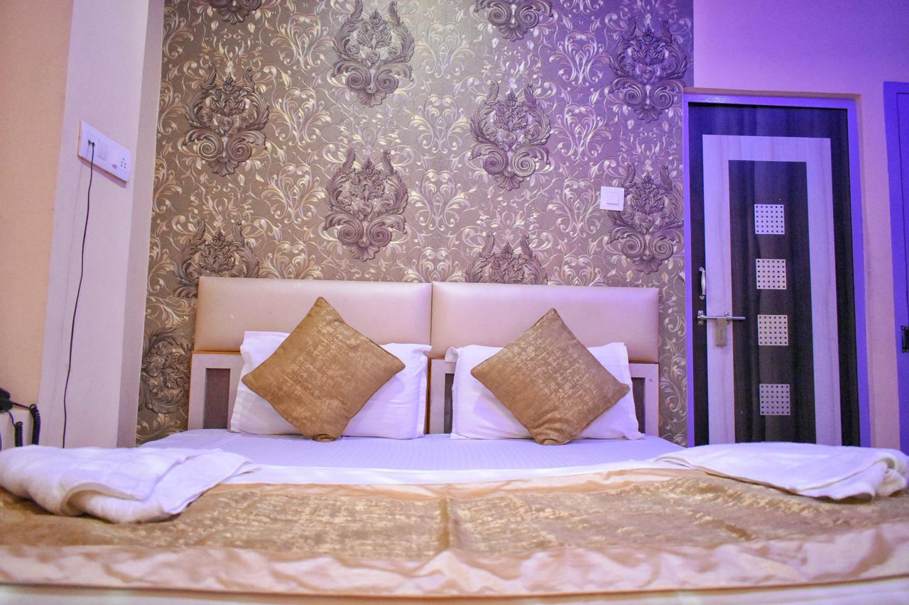 Hotel Picasso Prime Location Varanasi