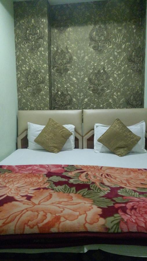 Picasso Prime Location Hotel Varanasi