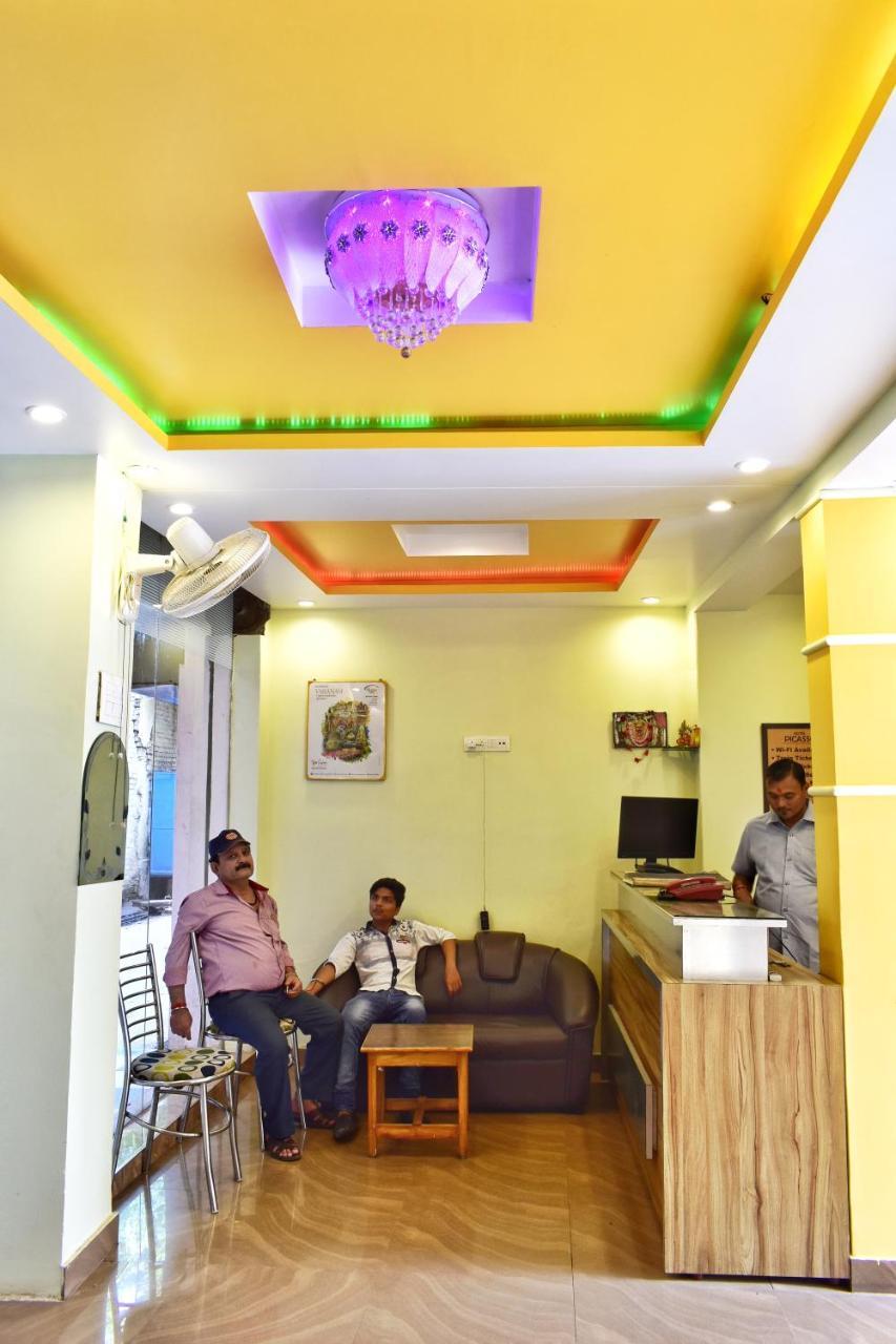 Hotel Picasso Prime Location Varanasi