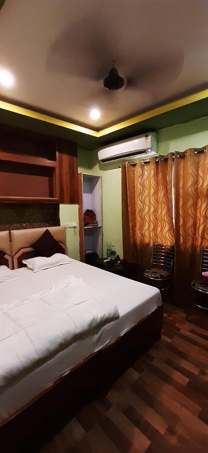 Hotel Picasso Prime Location Varanasi